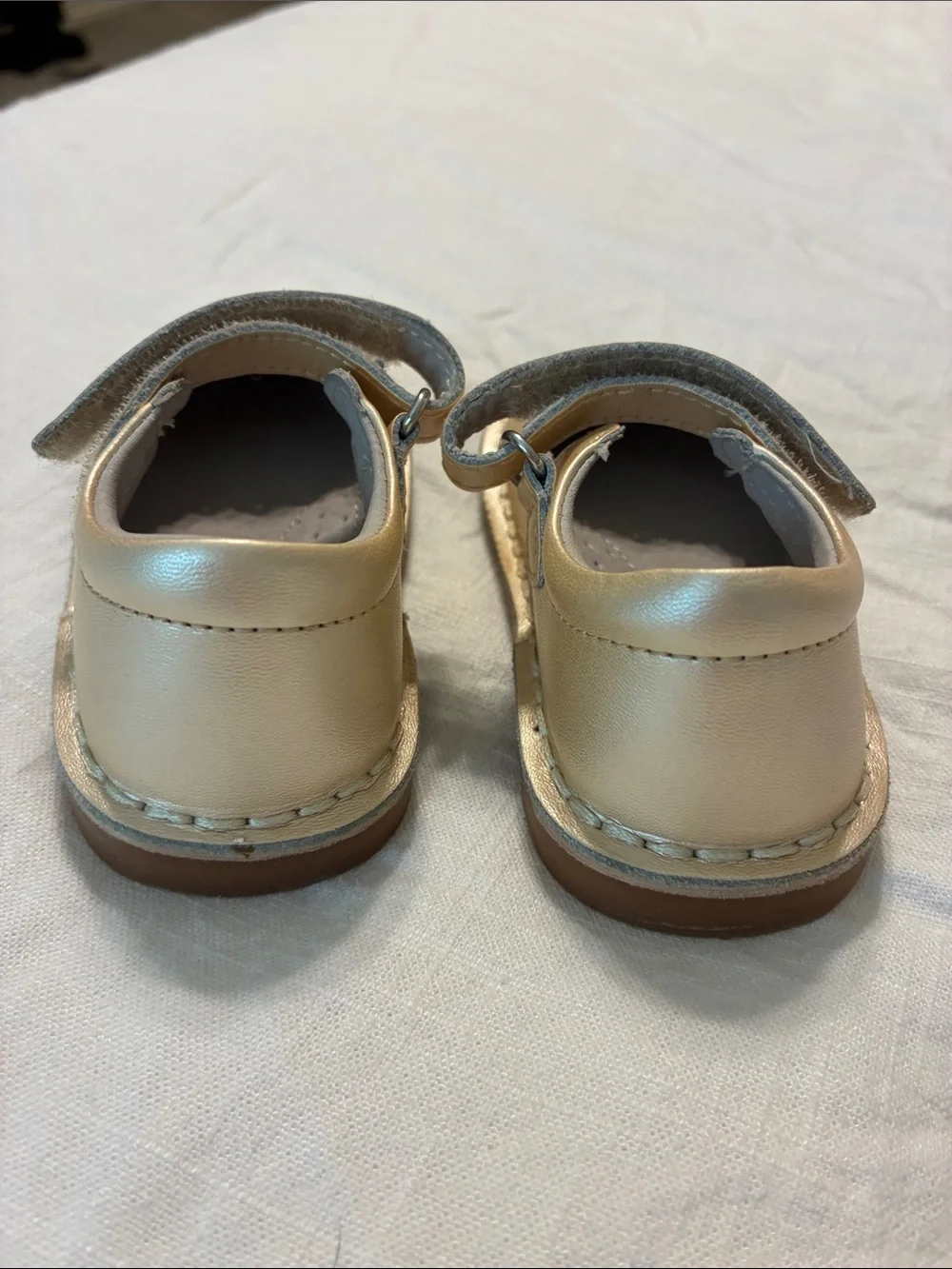LAmour gently used